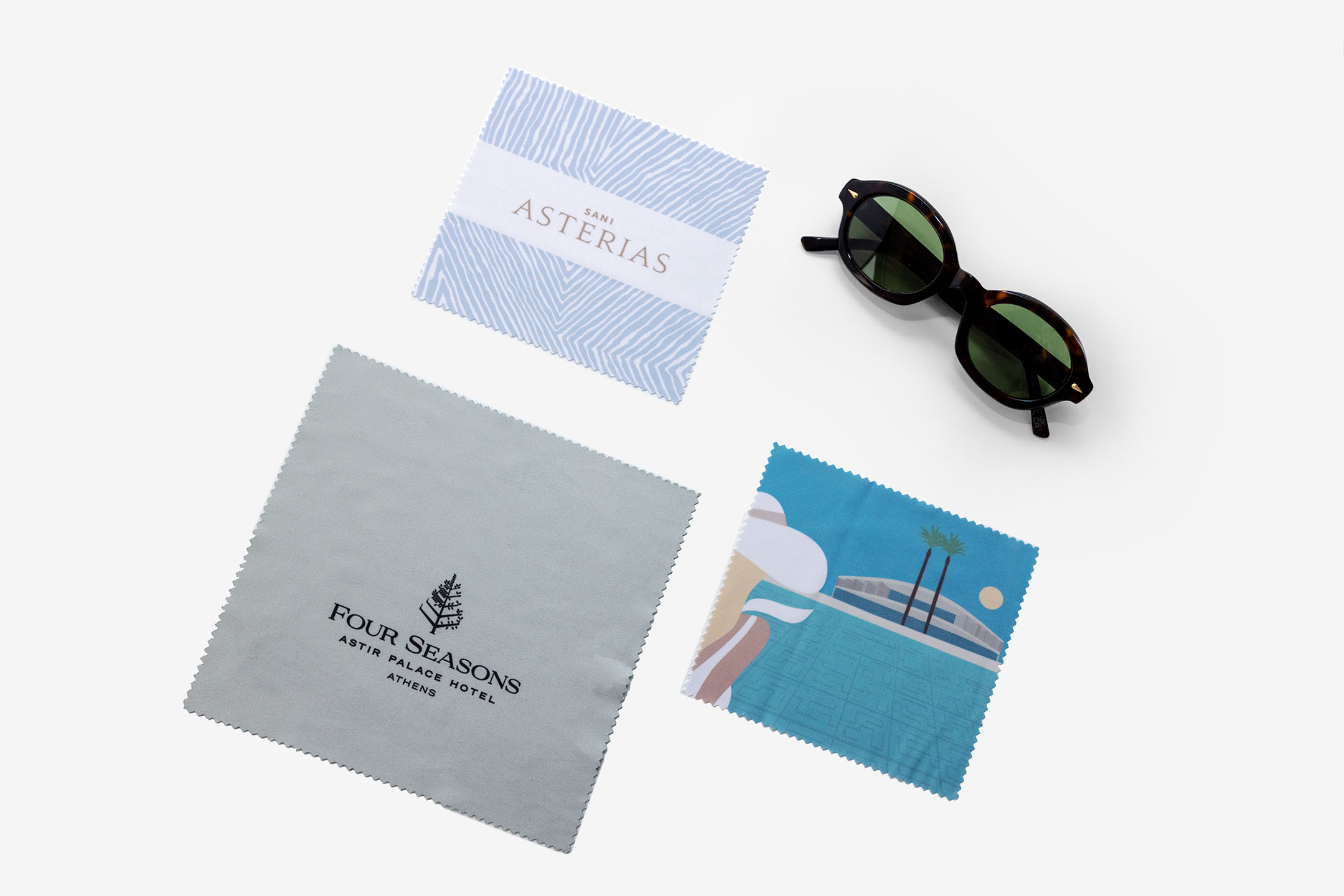 cleaning lens cloth four seasons