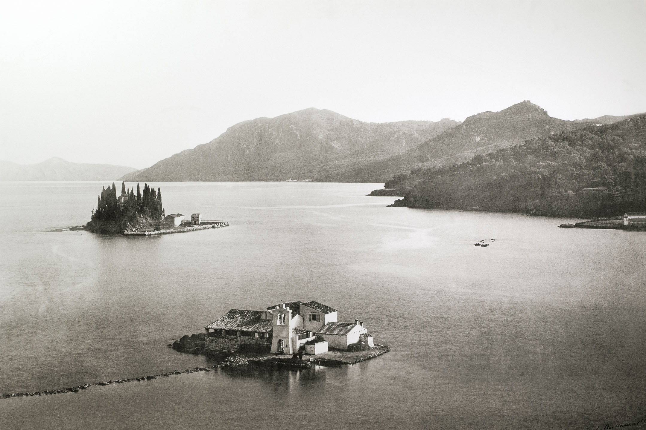 in room decor aeolos corfu