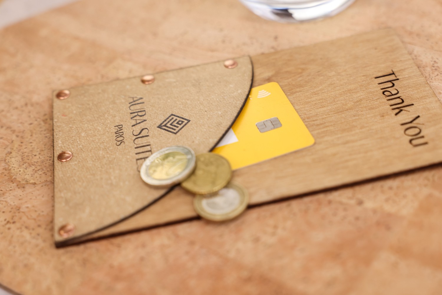 board bill folder aura suites