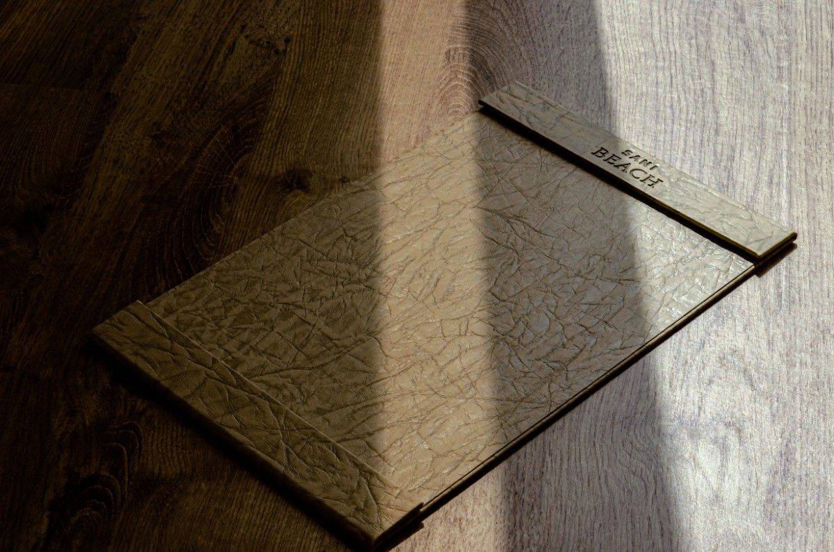 board menu food sani beach