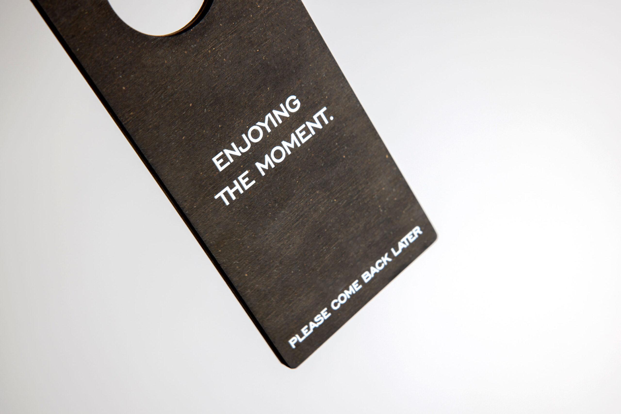 door hanger h masterfold