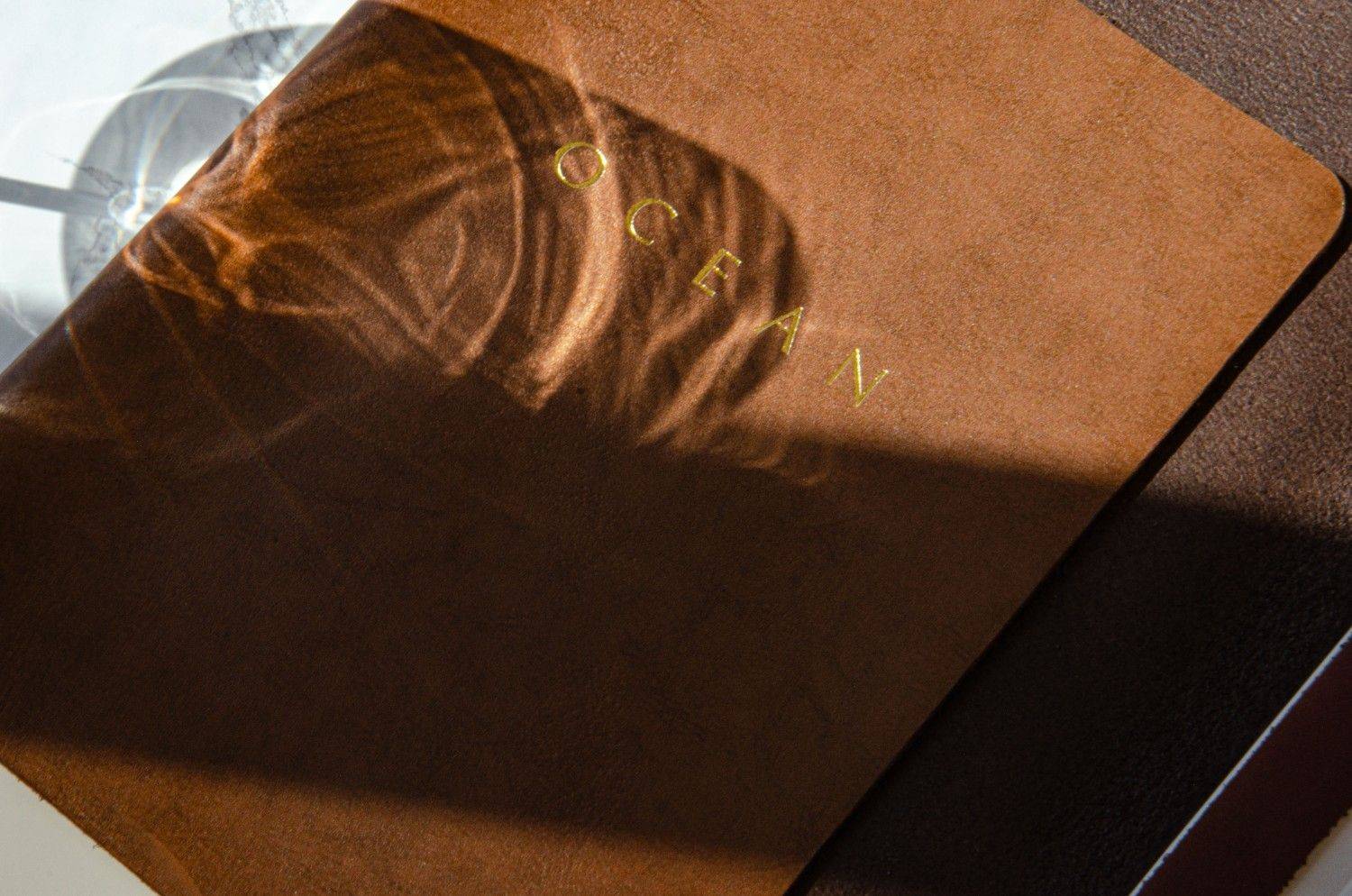 flexy cover menu wine bev bar ocean daios