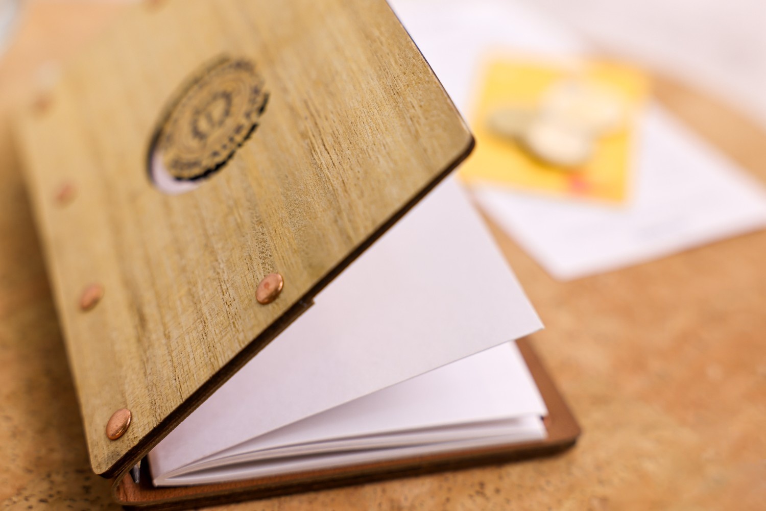 hard bill folder gramvousa