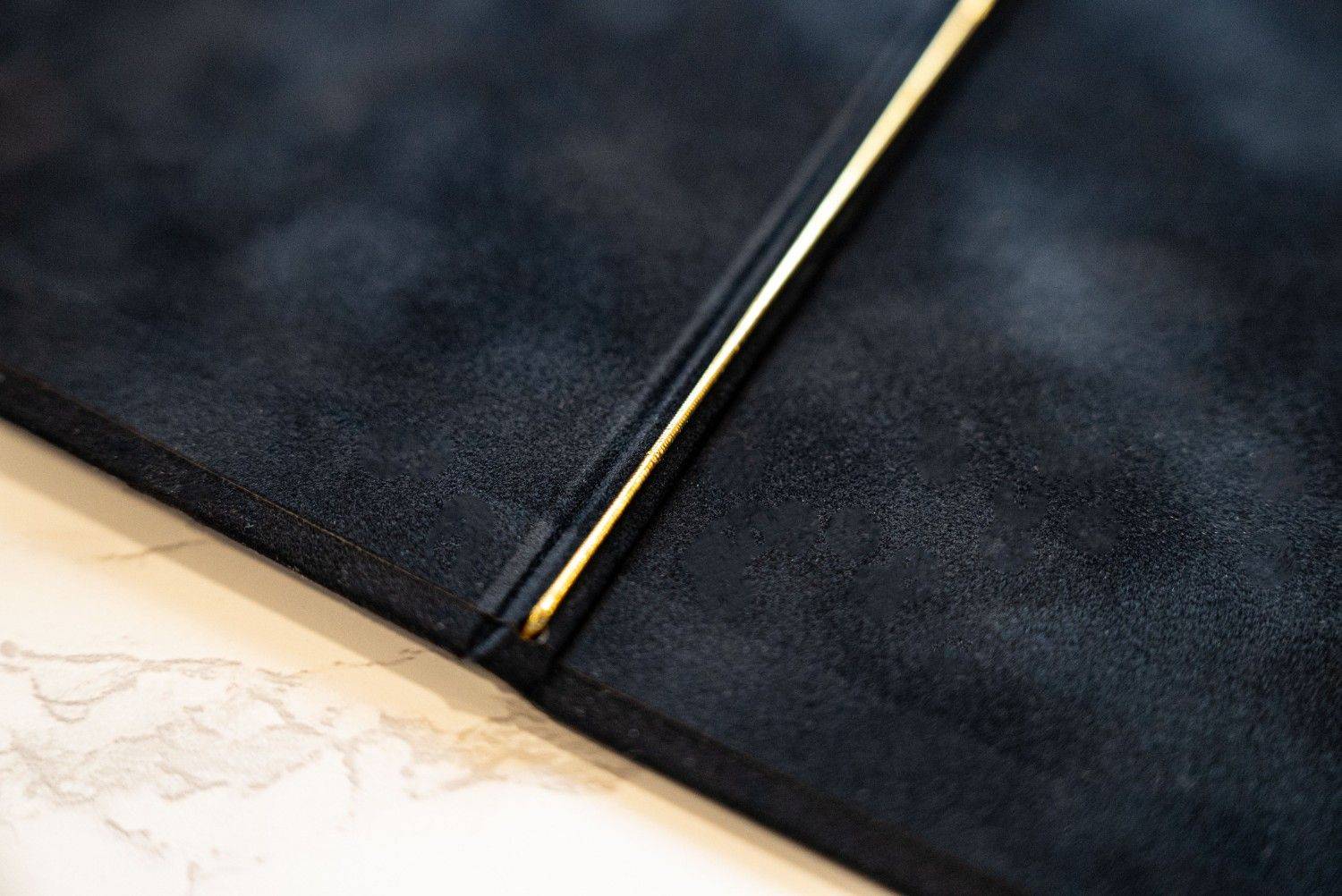 hard cover menu bev bar zale