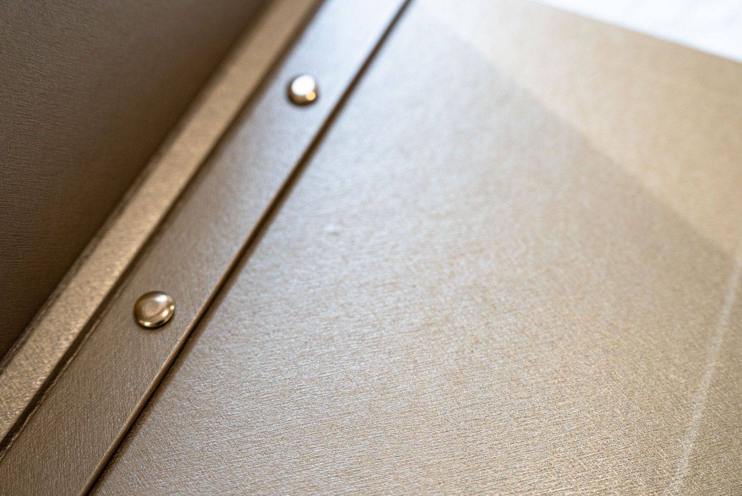 hard cover menu bev bar deluxe ikos